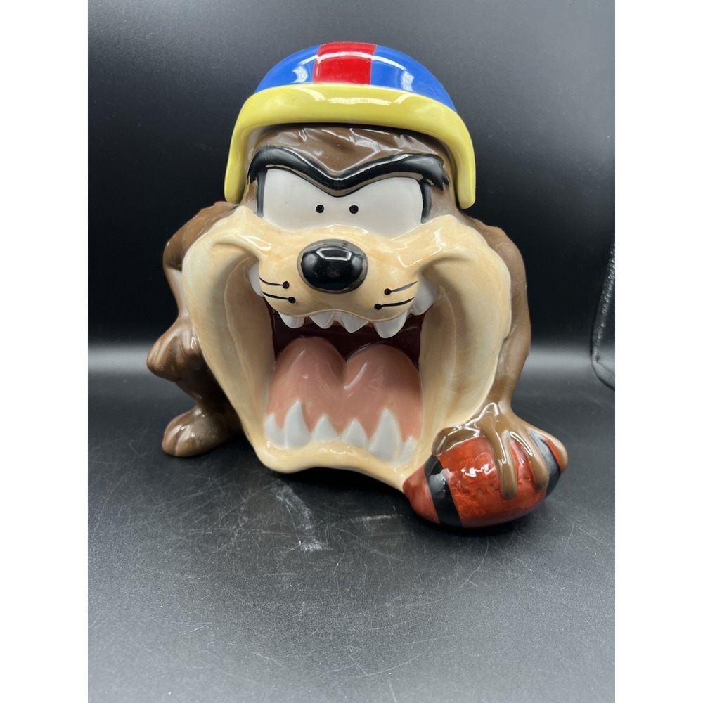 Tasmanian Devil Football Player Cookie Jar Looney Tunes Gibson 1997 Taz